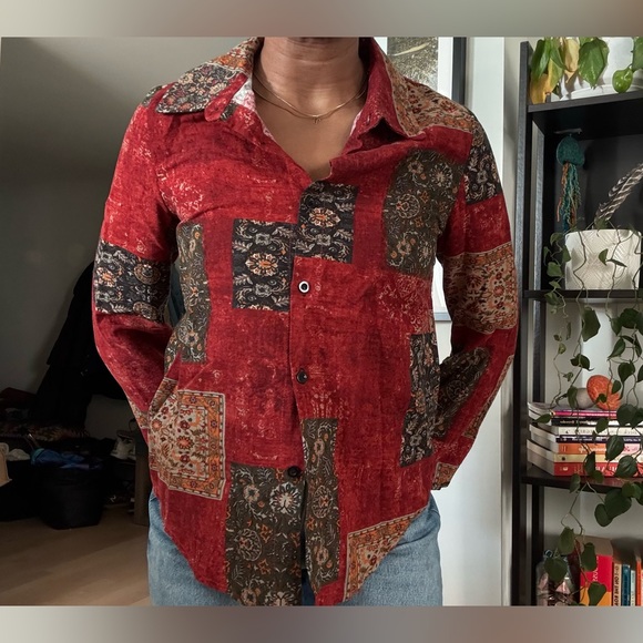 Button Down Top - Picture 5 of 10